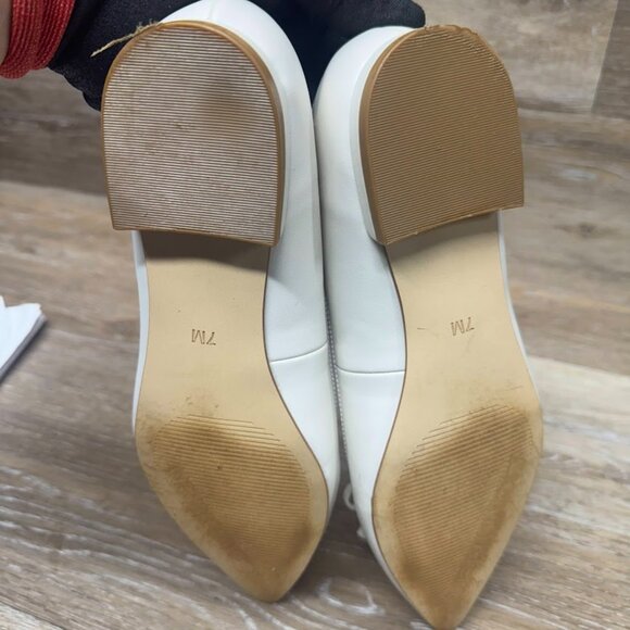 Calvin Klein Kirra Bow Bone Pointed Toe Low Heel Shoes Women's Size 7 - Picture 4 of 7